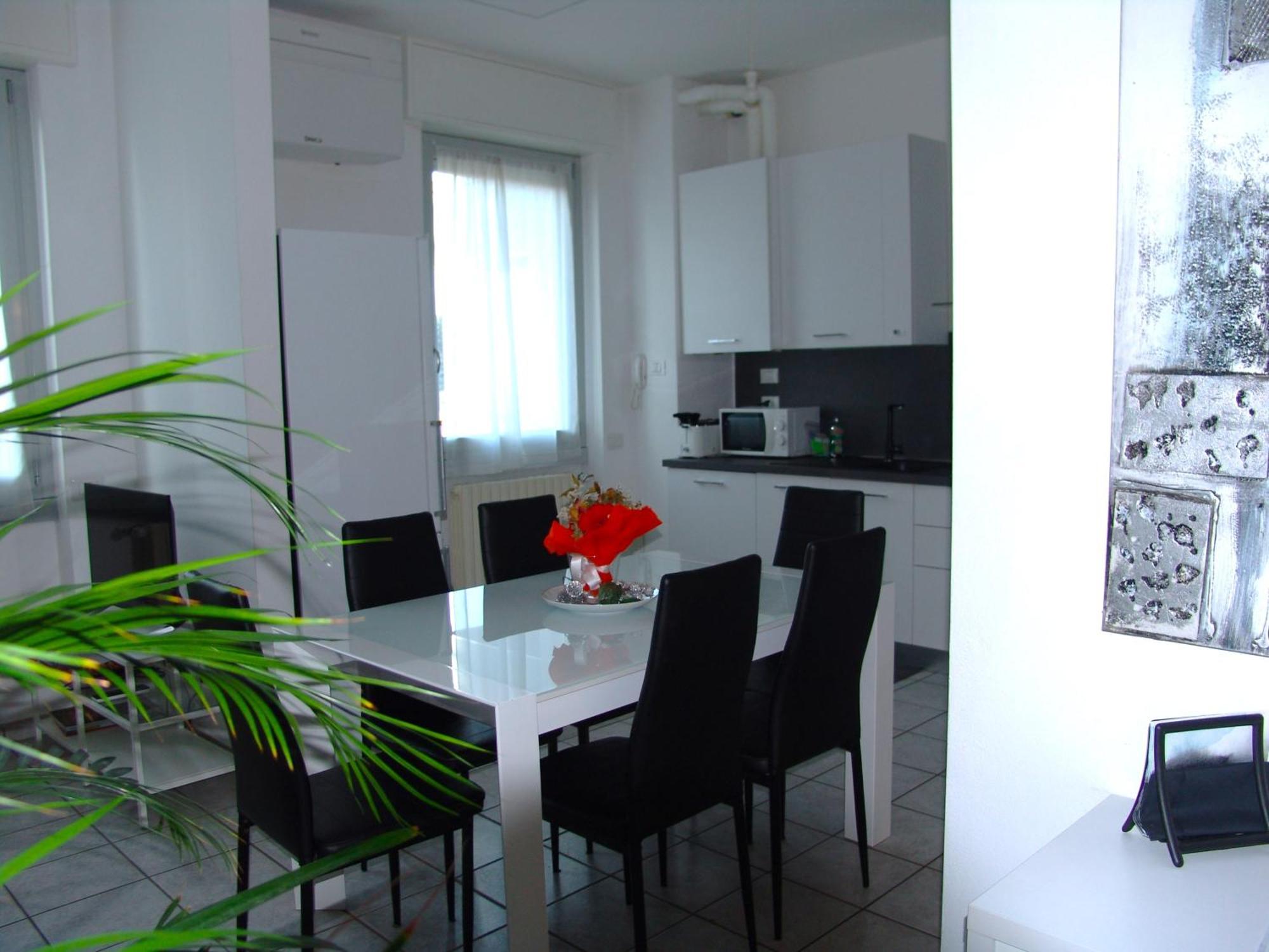 Modern Apartment Luci & Stelle Near Lake Como Nibionno エクステリア 写真