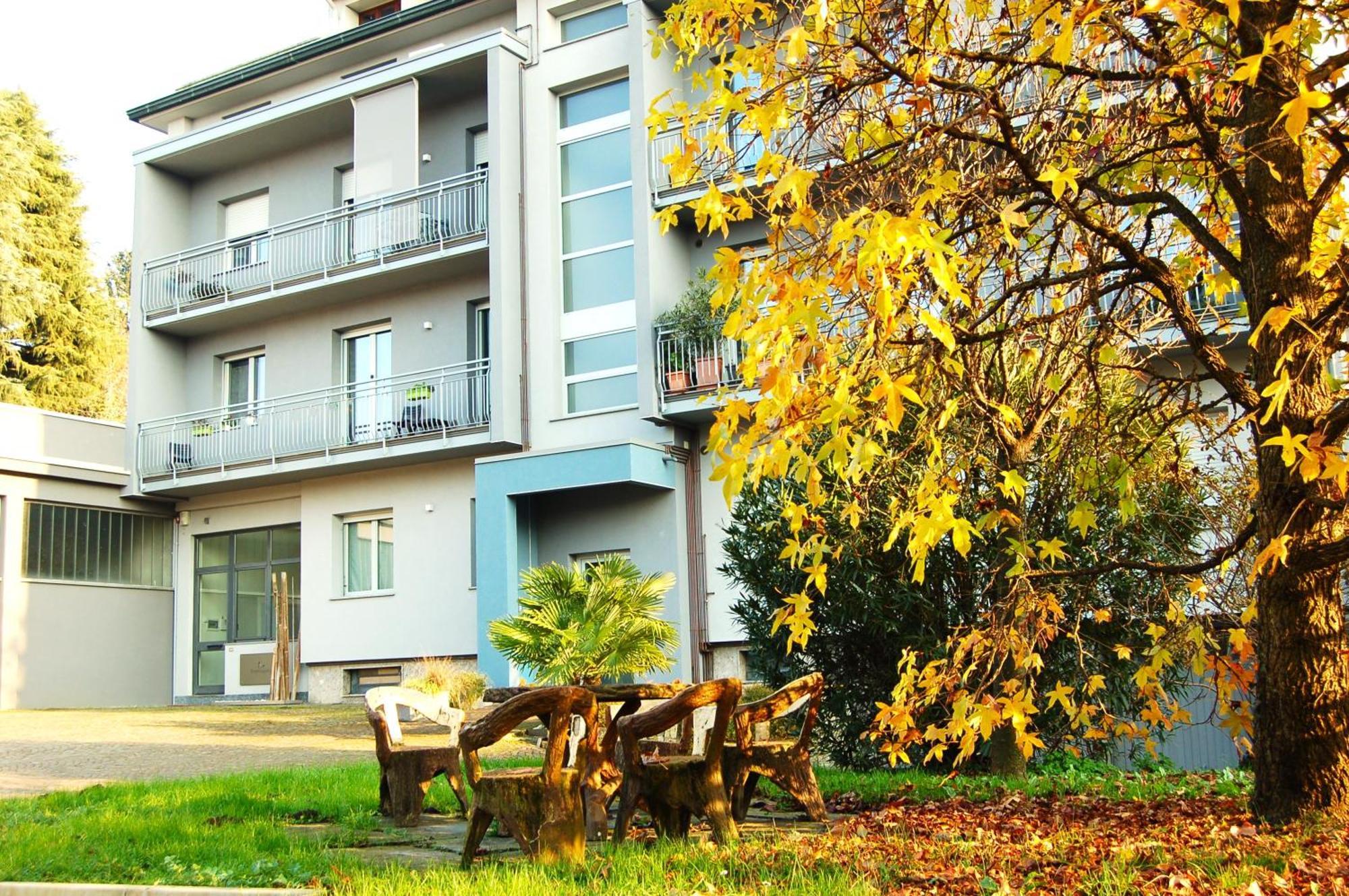 Modern Apartment Luci & Stelle Near Lake Como Nibionno エクステリア 写真